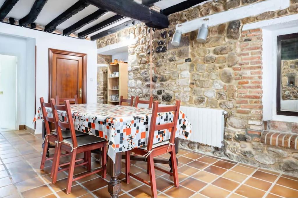La Jomeruca ,Espaciosa Casa Rural Cerca De Playa Y Montana Carranceja Екстериор снимка